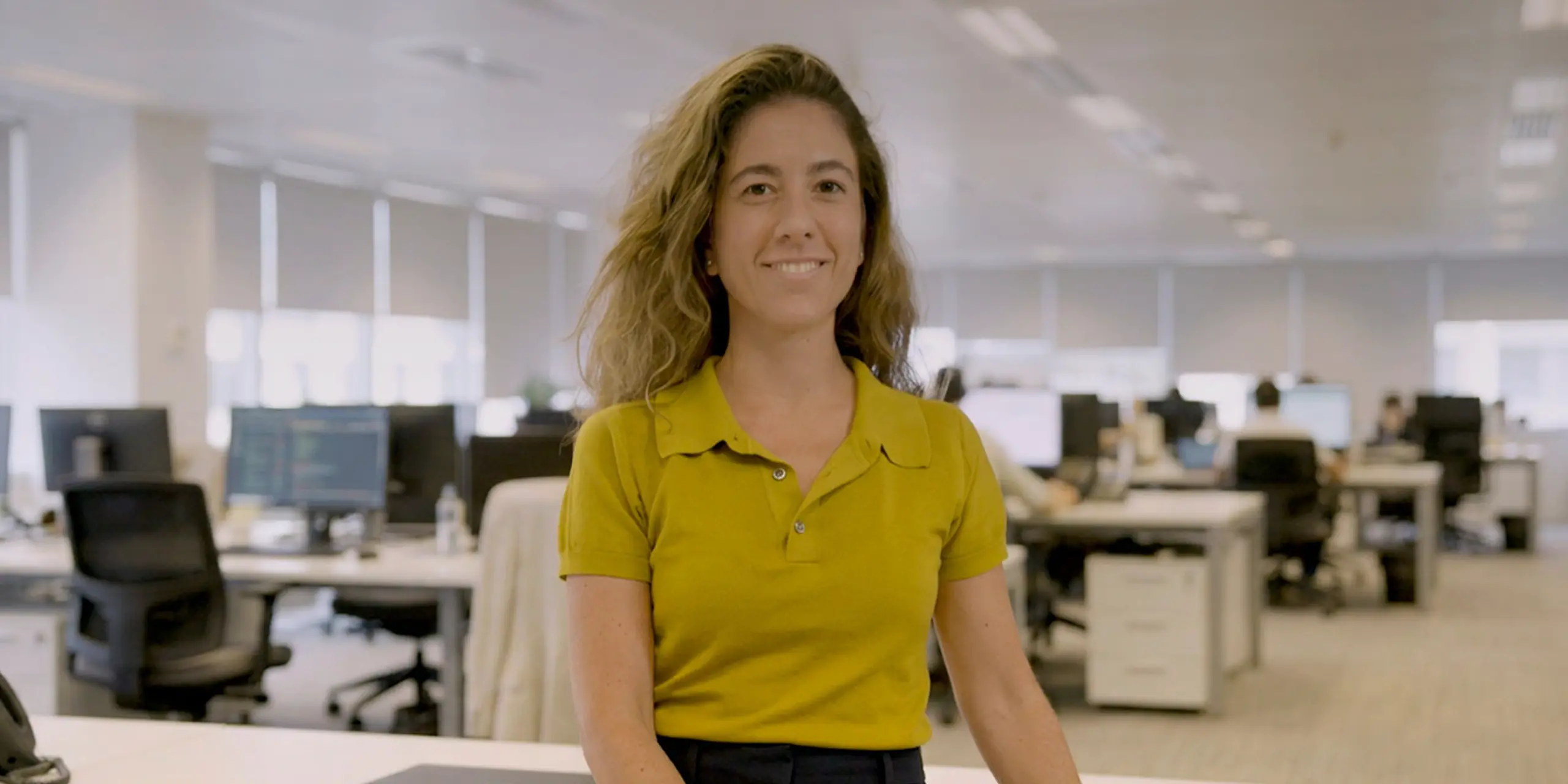Lola Ferrer, profesional del CTNotariado, en las oficinas del centro de trabajo